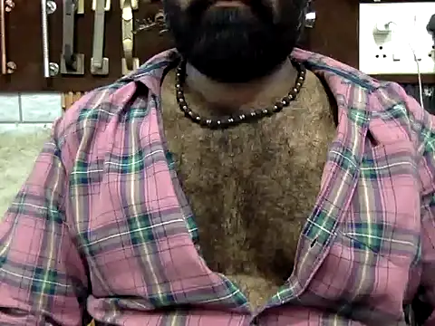 hairy_indian_dad's Webcam Show