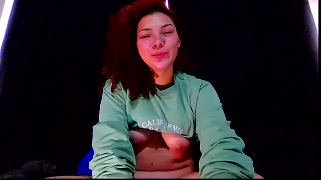 Chat +18 de AlixDream_HL ao vivo