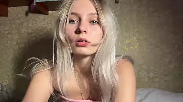 LynnMontiel Live XXX-Chat