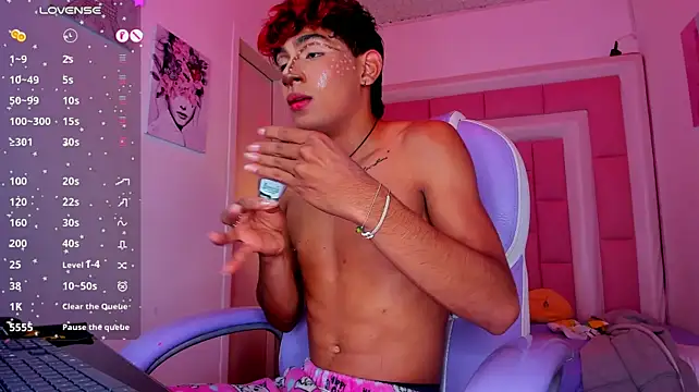 Živý XXX chat cherub_