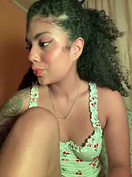 Morenayaa Live XXX-Chat