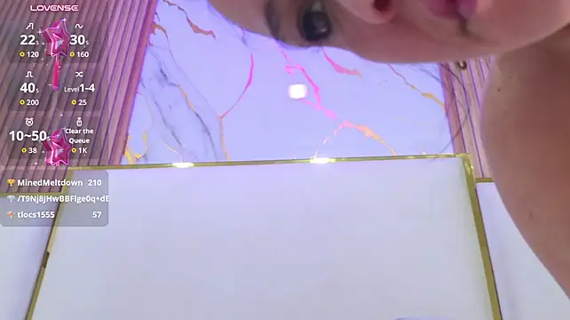 ScarletMilf_1 Adlı Modelin Canlı XXX Sohbeti