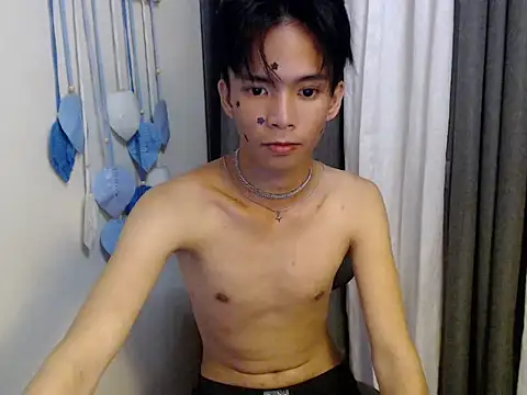 urfemboy_fantasy Chat XXX in diretta