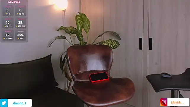 DavidC_'s Live XXX Chat