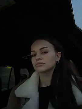 AngelinaTeller Chat XXX live