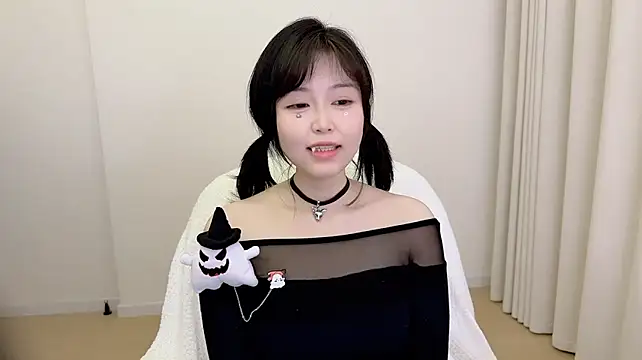 Kakionan Chat XXX in diretta