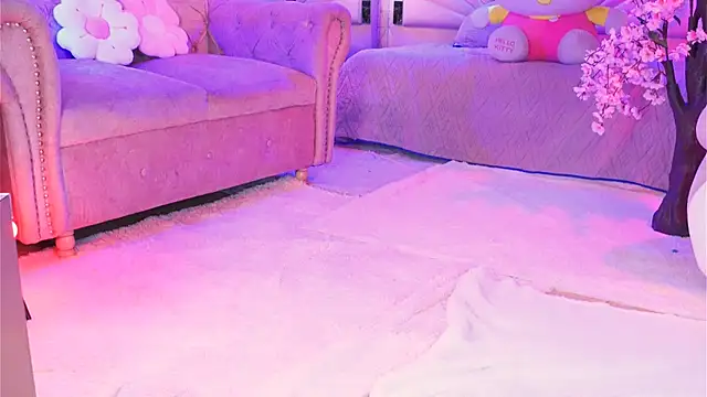 XXX chat uživo modela SalemBlackrose