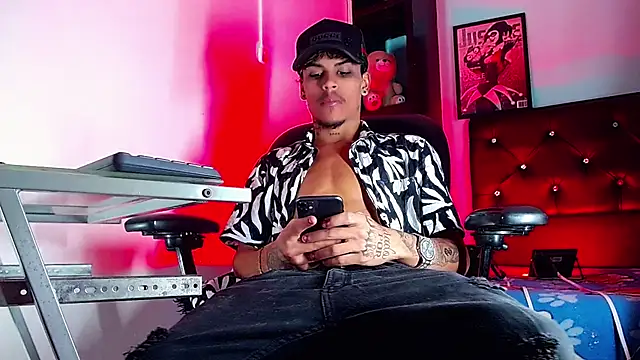 دردشة Angel_foxc13 الجنسية المباشرة