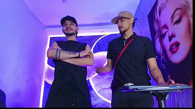 Chat +18 de RitterBeyondLimits ao vivo