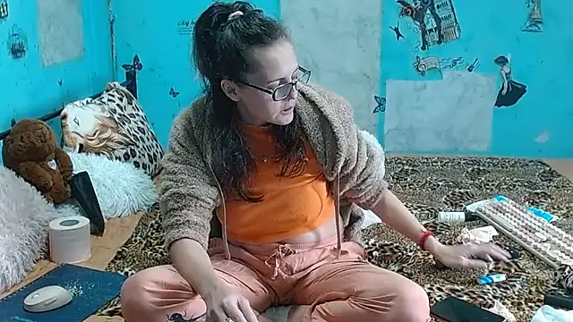 brighteyes77's Live XXX Chat