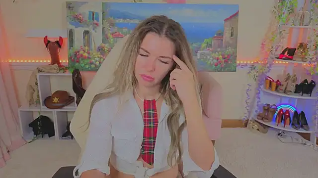 Real_Tini élő XXX-chatje