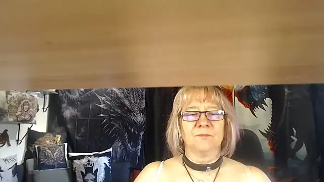 Chat +18 de TittenMichelle ao vivo