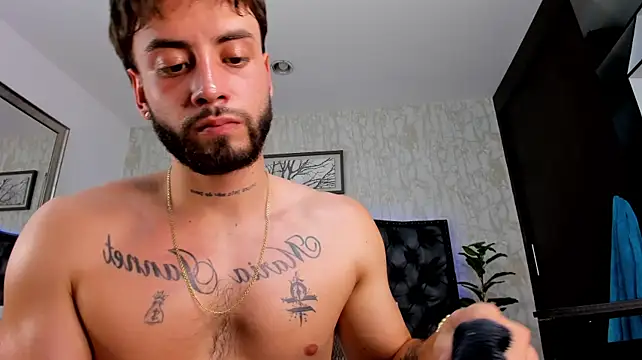 MattDevon live XXX chat
