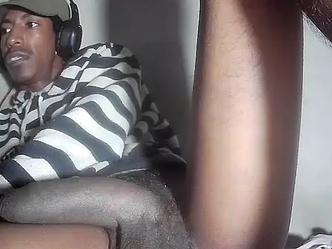 Chat +18 de AlbertBigCock ao vivo