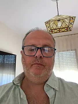 XXX chat uživo modela YachtCaptain10