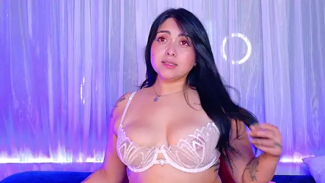 Victoria_J Chat XXX live