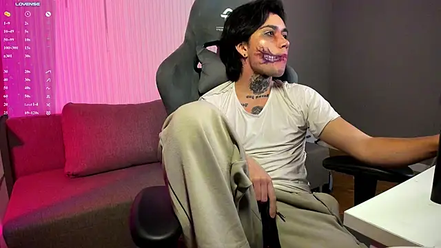 nick_kule XXX чат на живо