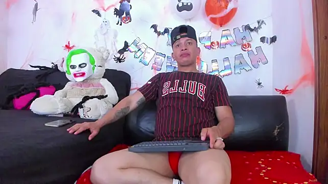 XXX chat uživo modela Angeline_focus