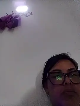 Xoticxenax's Live XXX Chat