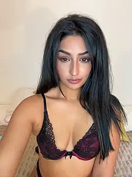 Mia_spicyy Adlı Modelin Canlı XXX Sohbeti