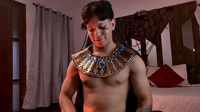 Chat XXX ao vivo de TonyPetrovjs