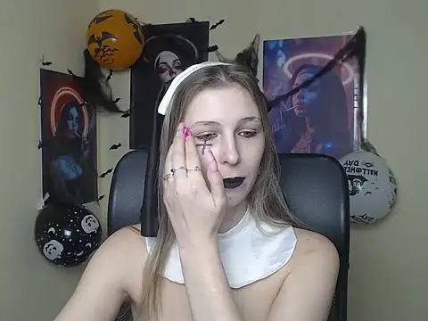 Živý XXX chat StrangerGi