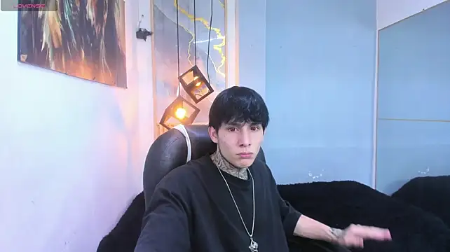 Cry_thereal 现场XXX聊天