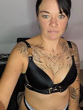 Živý XXX chat Spicy666