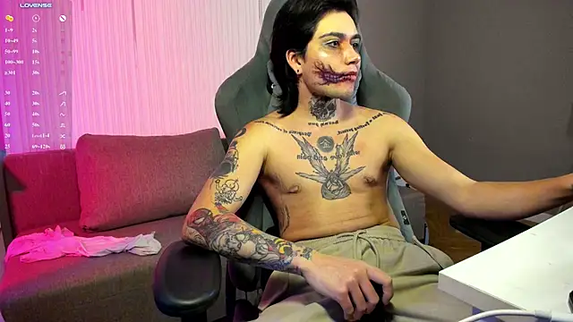 nick_kule's Live XXX Chat