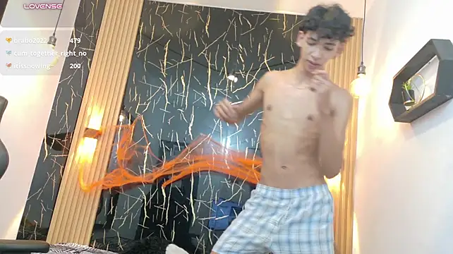 ValeriHot_1 Adlı Modelin Canlı XXX Sohbeti