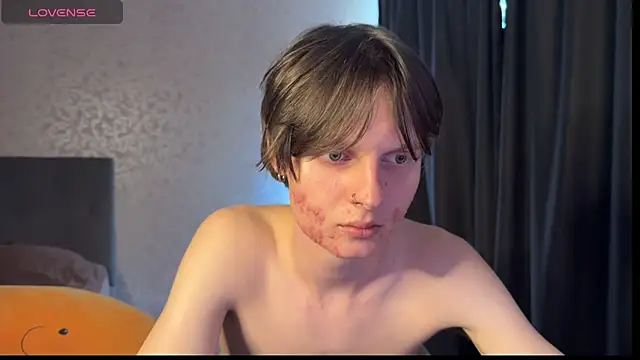 Chat +18 de hotcutJake ao vivo