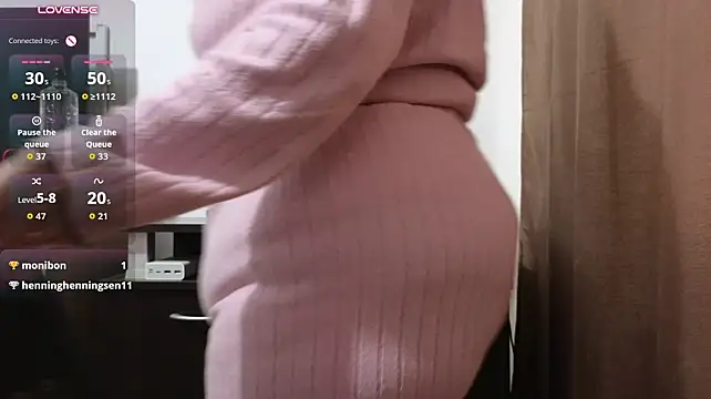 Онлайн чат XXX SpoilHerThick