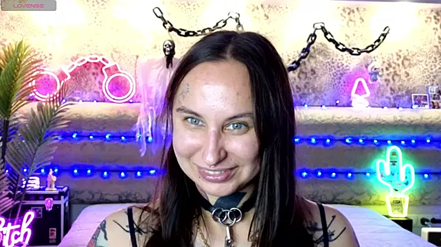 Онлайн чат XXX Cool_Freak_