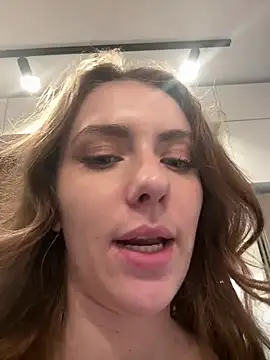 Онлайн чат XXX MariiD