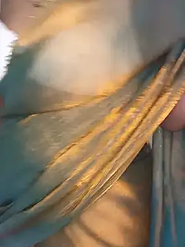Nuty_Neha 网络视讯表演