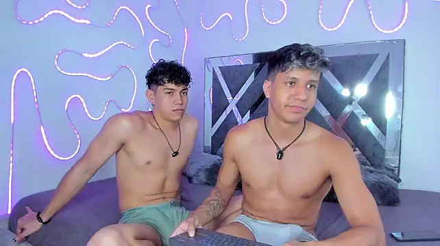 Robertmiller21 라이브 XXX 채팅