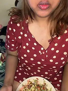 Chat +18 de escape_with_sophie ao vivo
