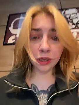 Czat XXX na żywo – Sunny___Bunny