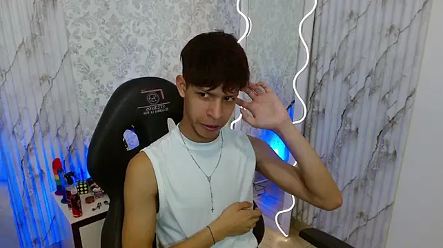 Онлайн чат XXX OLIIVER_TAY