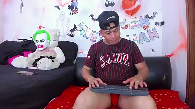 Chat XXX ao vivo de Angeline_focus