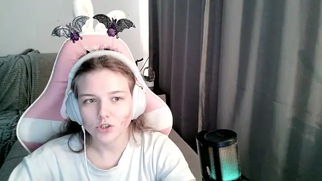 HelenMo0n 라이브 XXX 채팅