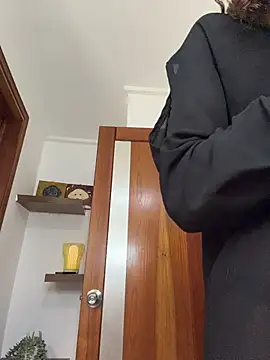 دردشة LizStorm_ الجنسية المباشرة