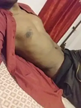 Boysuroj69 라이브 XXX 채팅