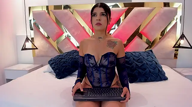 Sara_flame1 XXX чат на живо