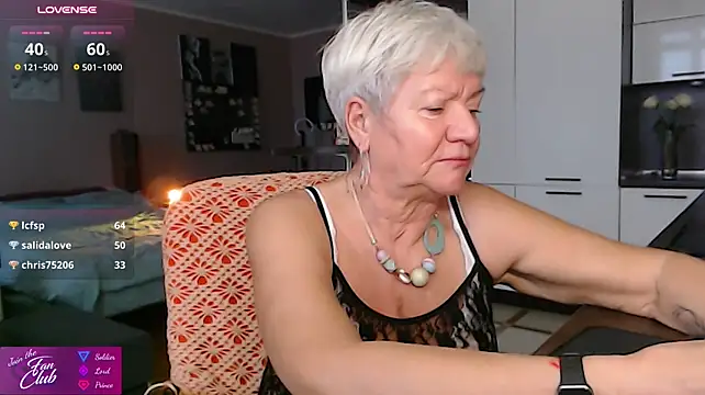 دردشة roxana_brooks الجنسية المباشرة