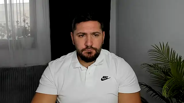 Chat XXX en directo de Gold_Alpha_Boy