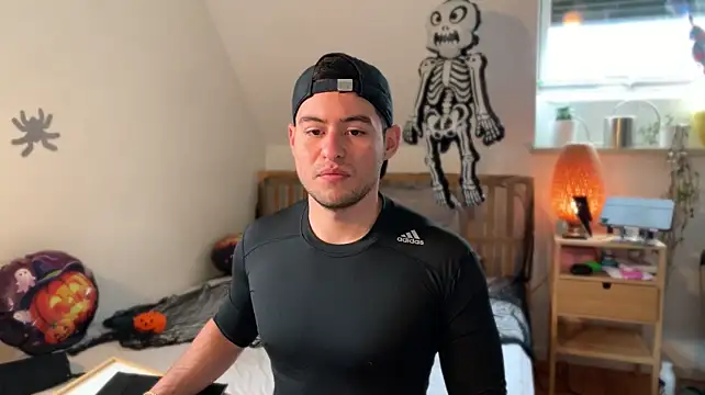 XXX chat uživo modela maxingold