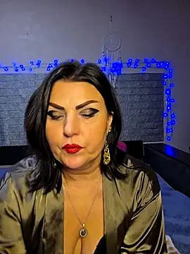kataleya94 Adlı Modelin Canlı XXX Sohbeti