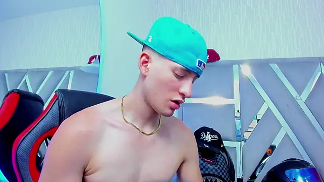 Czat XXX na żywo – hunterheat__