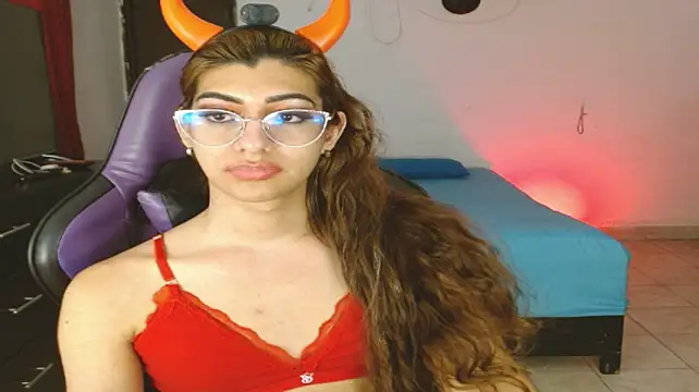 Онлайн чат XXX Alanni_parker
